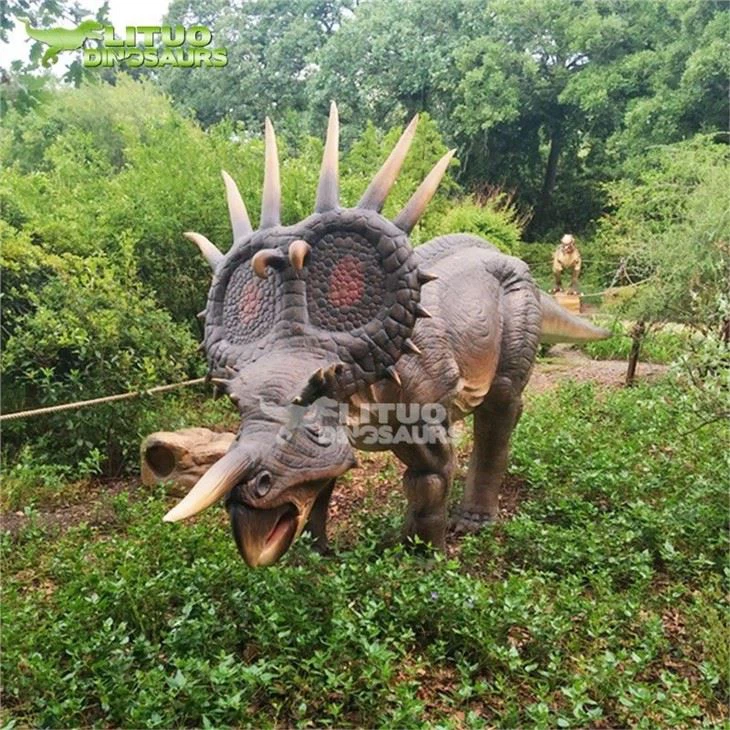 Animatronic Model Styracosaurus (3)(001)